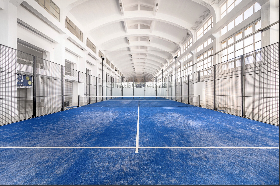 Fornecimento e Instalação de 3 Pistas de Padel